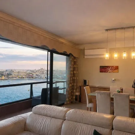 Breathtaking Valletta Harbour View - Exclusive *